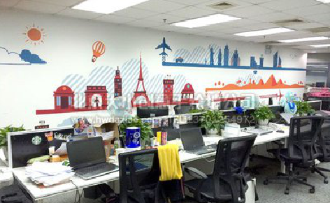 红安教你设计办公室墙绘的方法。